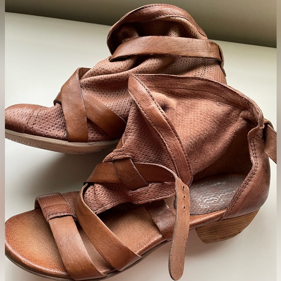 Miz Mooz ladies shoes - Picture 2 of 8